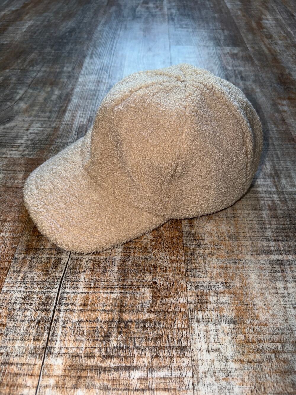 Lucky Brand Sherpa Faux Fur Fuzzy Cream Tan Adjustable Baseball Hat
